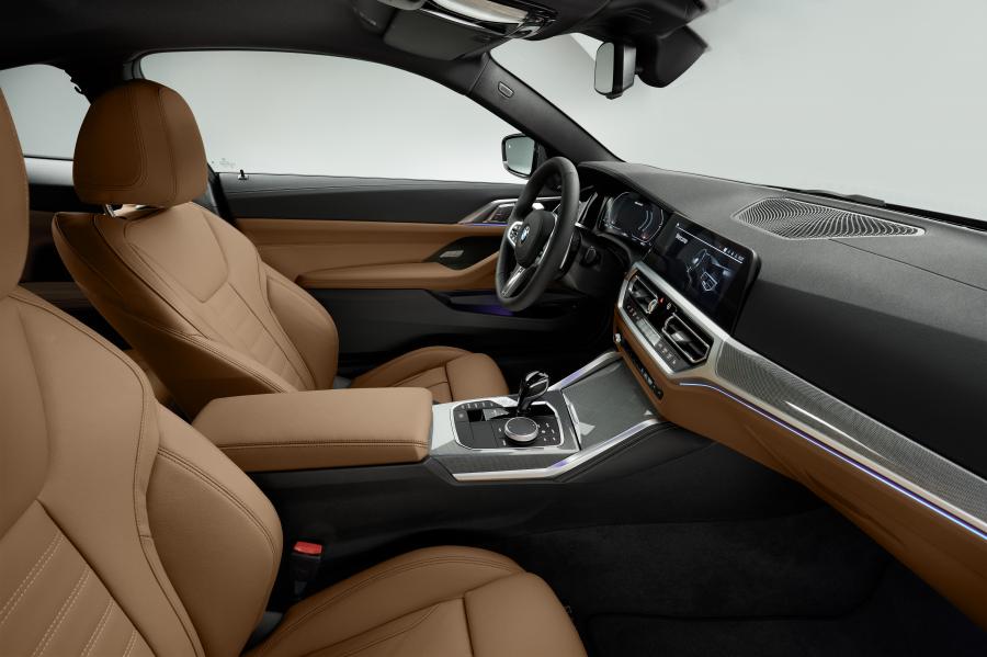 Интерьер BMW 430i Coupe Sport Line (G22) 2020 года  (WW) (фото 25 из 35)